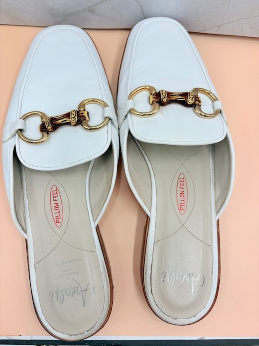 Amalfi by Rangoni White Leather Horsebit Mules Slides Size 8.5 N